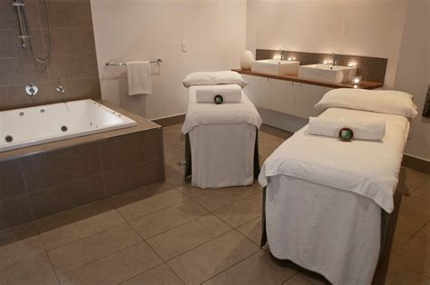 endota spa martin place|the fullerton spa.